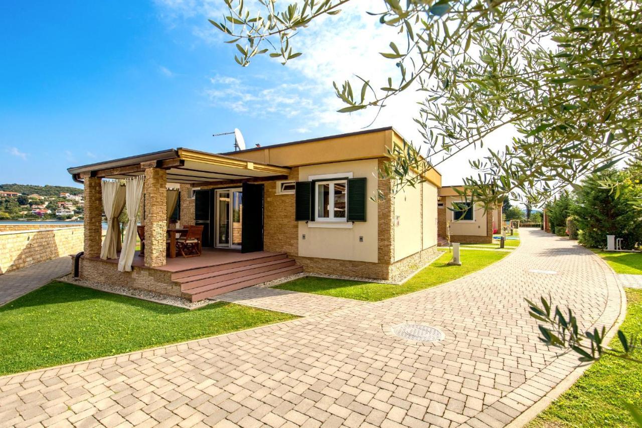 Lando Resort Kampor Esterno foto