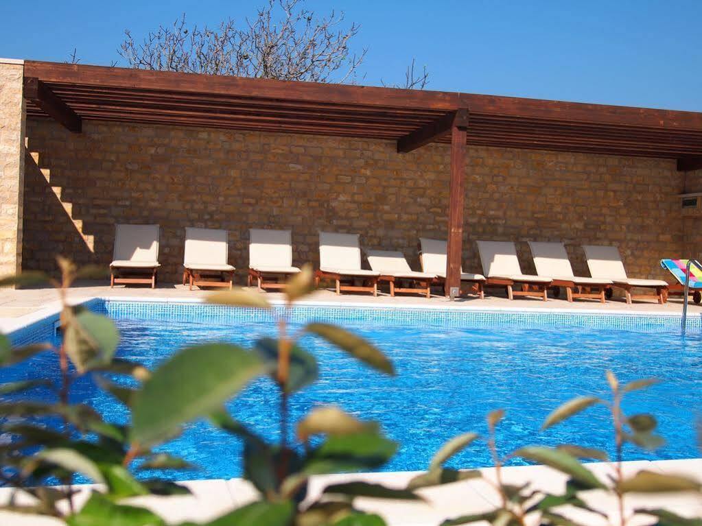 Lando Resort Kampor Esterno foto